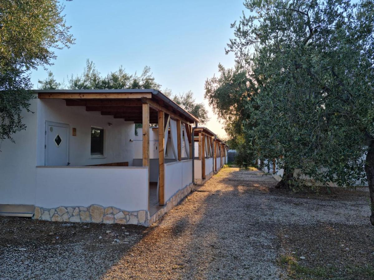 Apartments Villaggio Riccio Mattinata Exterior foto
